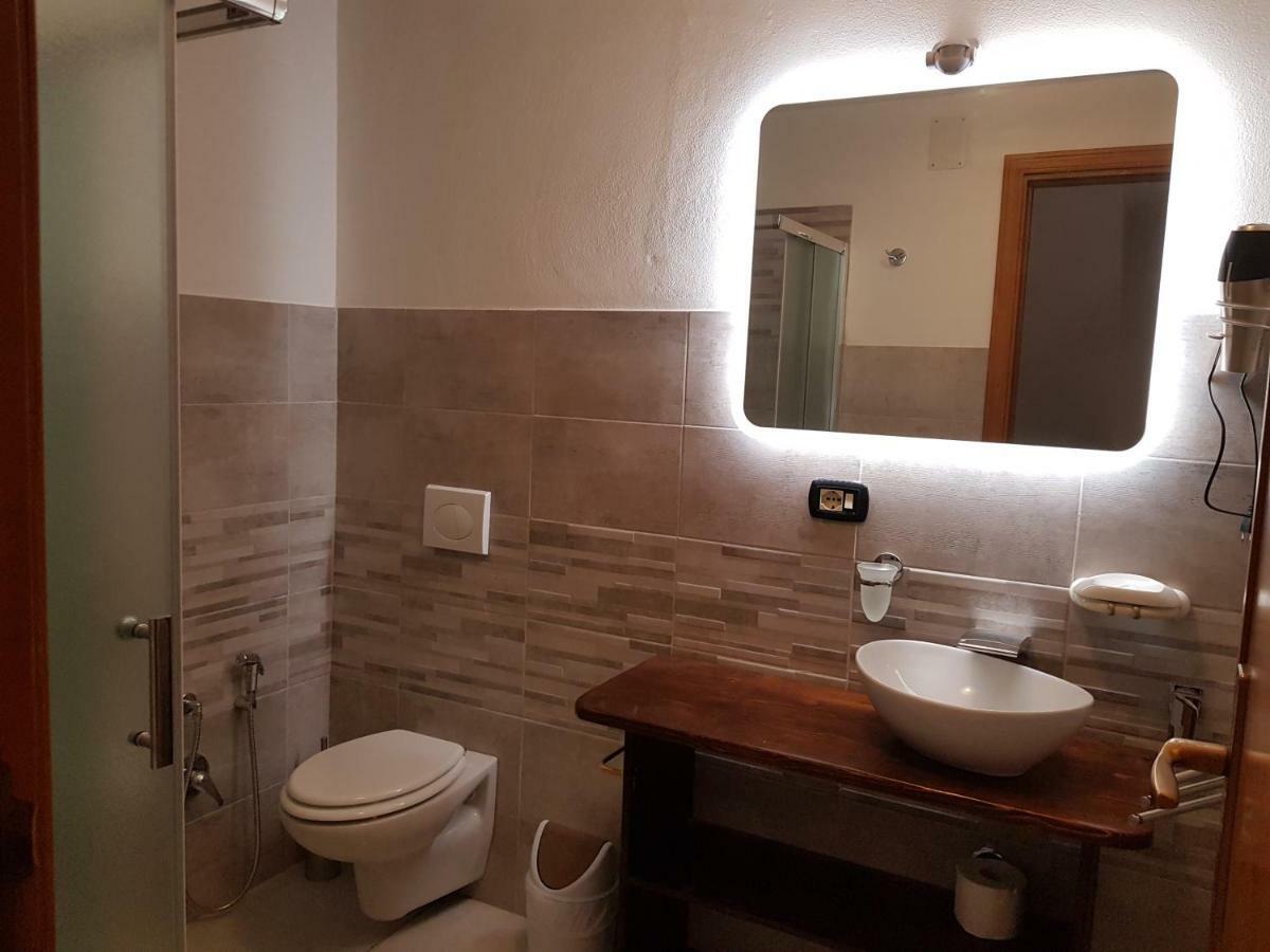 Casa Vacanze Valentina Porto Conte Εξωτερικό φωτογραφία